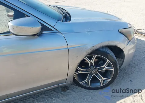 2011 Honda Accord 3.5 Ex-L из США, поврежденный, VIN 1HGCP3F87BA019683